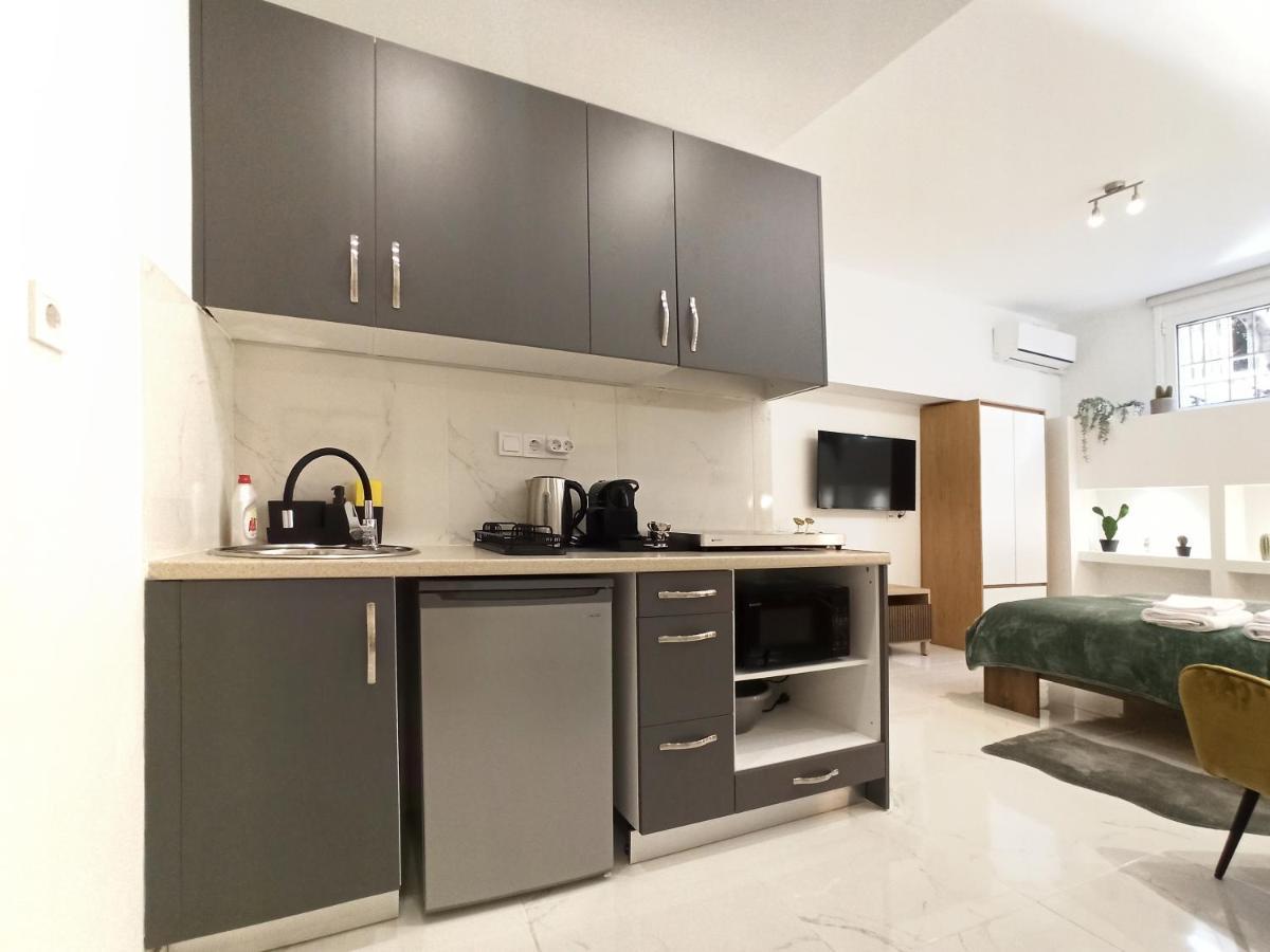 Mikalis Studio Athens Luaran gambar